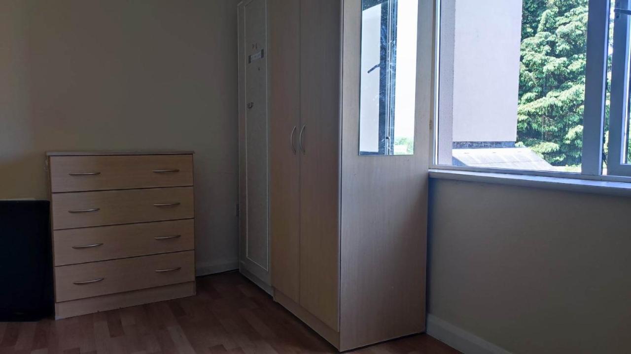 Budget-Friendly Self-Serve Lodging 골웨이 외부 사진