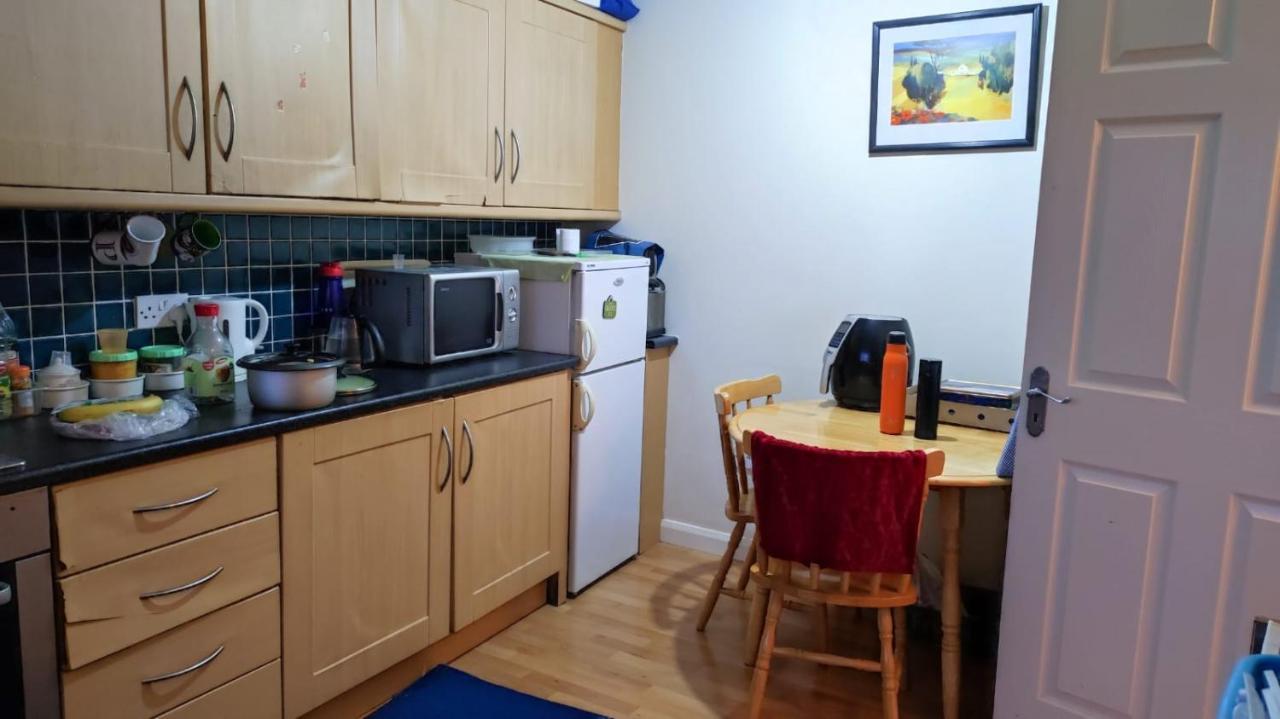 Budget-Friendly Self-Serve Lodging 골웨이 외부 사진